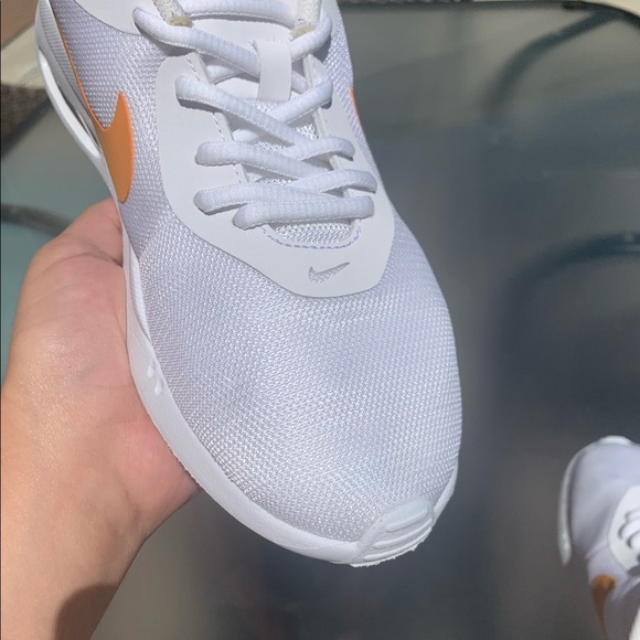 Nike Women’s Air Max Oketo White and Orange - Picture 6 of 9